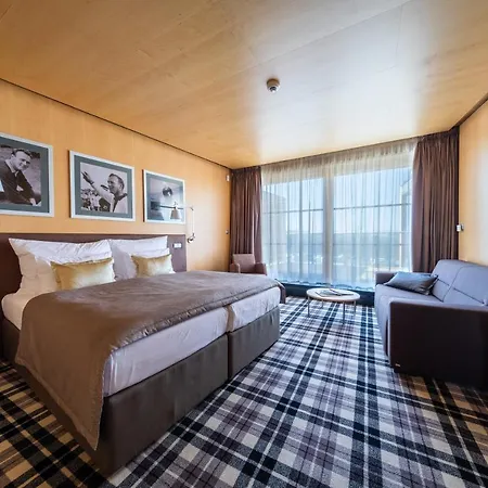 Panorama Golf Resort *